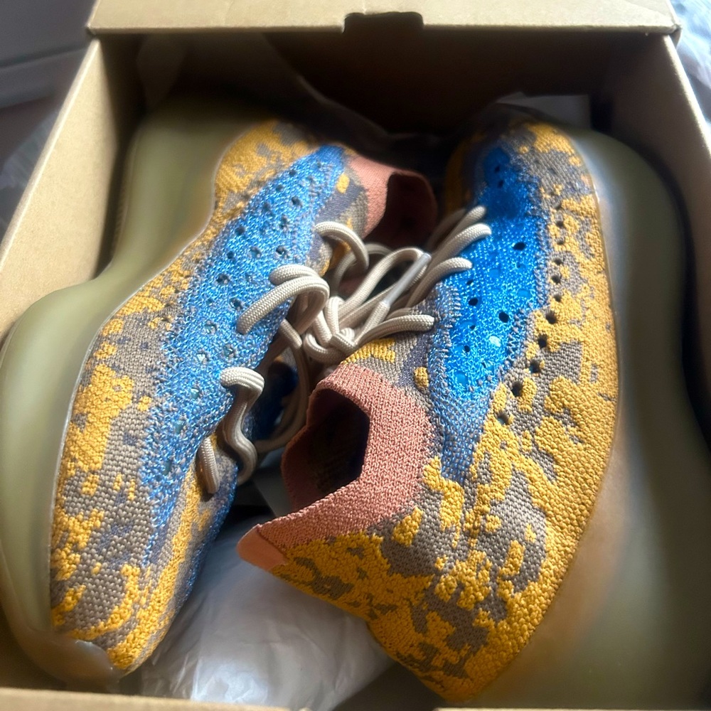 Bluoat Yeezy 380 boosts